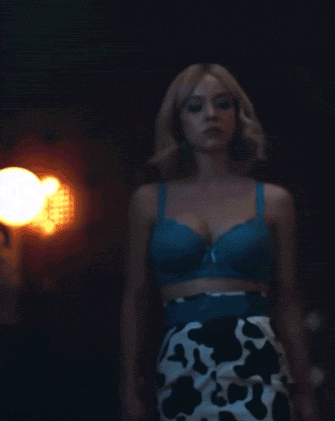 sydney sweeneys beauty in every frame 16 gifs 7.html - 1 HD GIF | Premium Gallery 2025