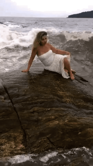 girls with skills 30 gifs 10.html - 1 HD GIF | Premium Gallery 2025