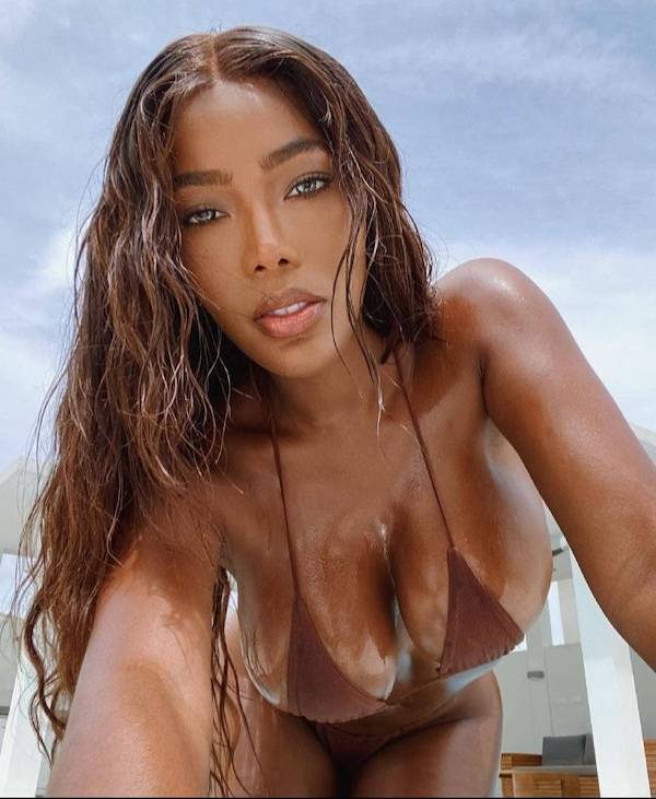 squishy hills await 50 pics 5.html - 50 HD Photos | Premium Gallery 2025