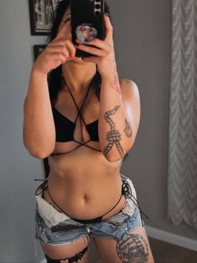 hot girls in tight jeans 46 pics 21.html - 46 HD Photos | Premium Gallery 2025