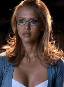 happy birthday to both jessica alba and pen%C3%A9lope cruz 25 gifs 6.html - 1 HD GIF | Premium Gallery 2025