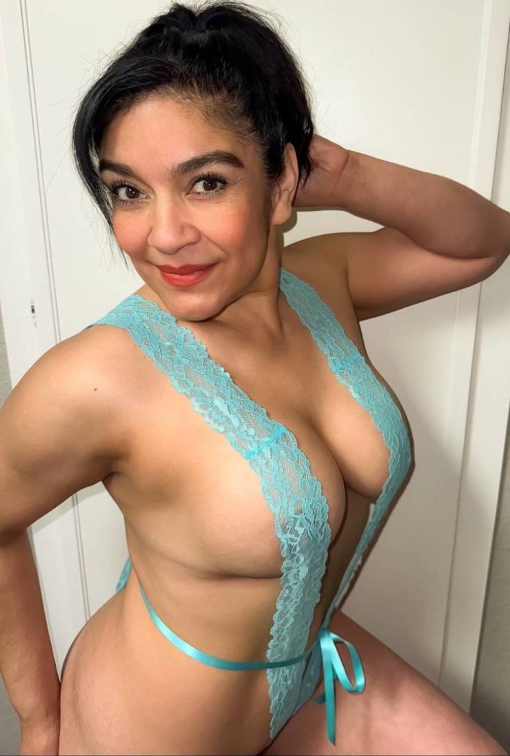 boobs boobs for everyone 46 pics 21.html - 46 HD Photos | Premium Gallery 2025