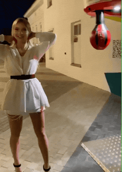 girls with skills 30 gifs 3.html - 1 HD GIF | Premium Gallery 2025