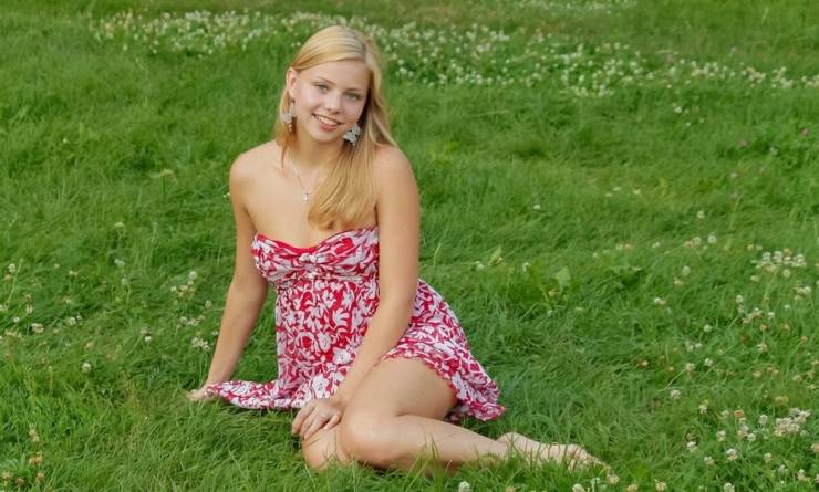 sundresses are always sexy 51 pics 17.html - 51 HD Photos | Premium Gallery 2025