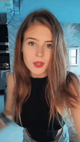 nice shade of lipstick 13 gifs 6.html - 1 HD GIF | Premium Gallery 2025