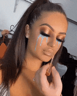 nice shade of lipstick 13 gifs 6.html - 1 HD GIF | Premium Gallery 2025