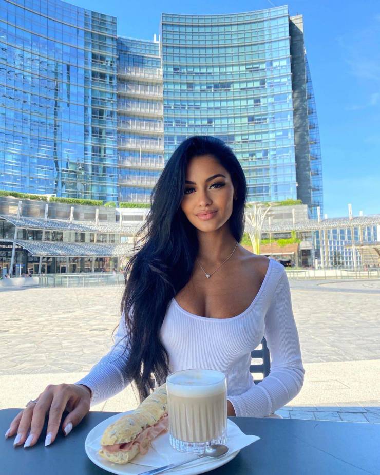 Sexy Chivettes Are Here!