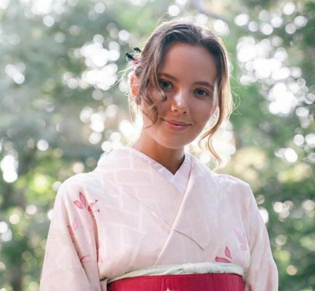 Sexy Chivettes Are Waiting For You!