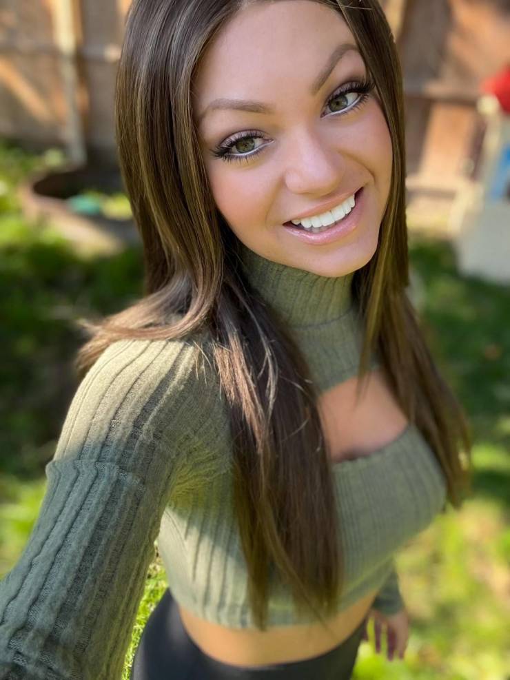 sexy chivettes are waiting for you 48 pics 21.html - 48 HD Photos | Premium Gallery 2025