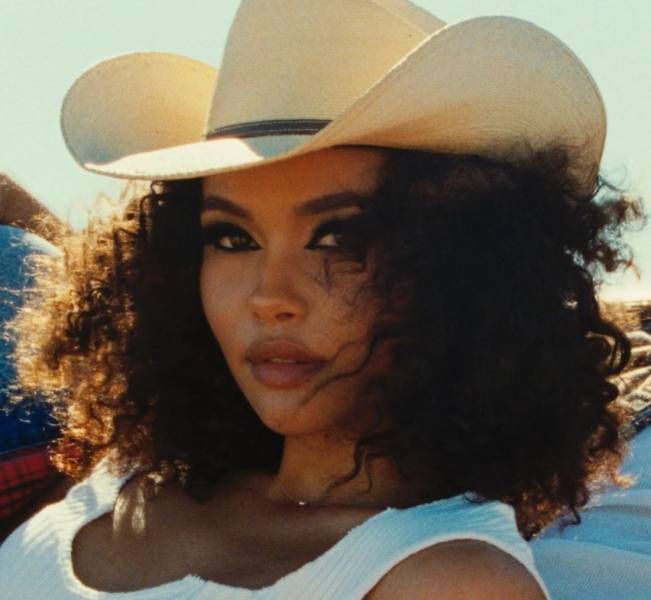 Take Us Home, Country Girls!