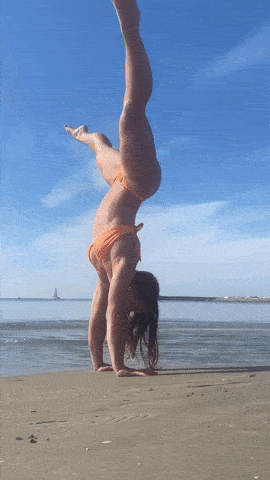 fit and smoking hot 14 gifs 4.html - 1 HD GIF | Premium Gallery 2025