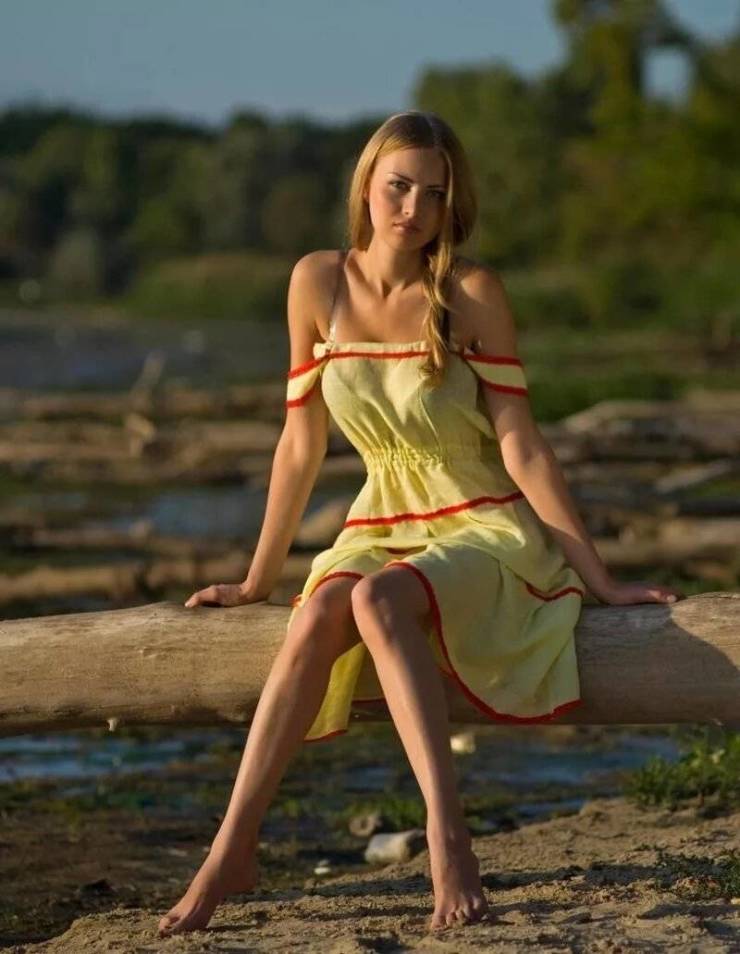 Sundresses Are Always Sexy!