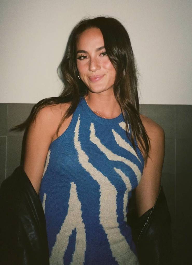 izigirls are waiting for you 51 pics 22.html - 51 HD Photos | Premium Gallery 2025