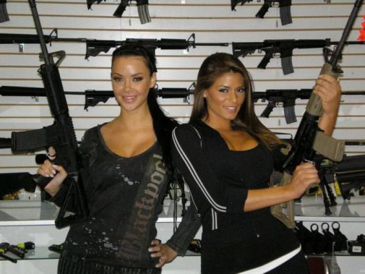 guns and girls a powerful combination 43 pics 5.html - 43 HD Photos | Premium Gallery 2025