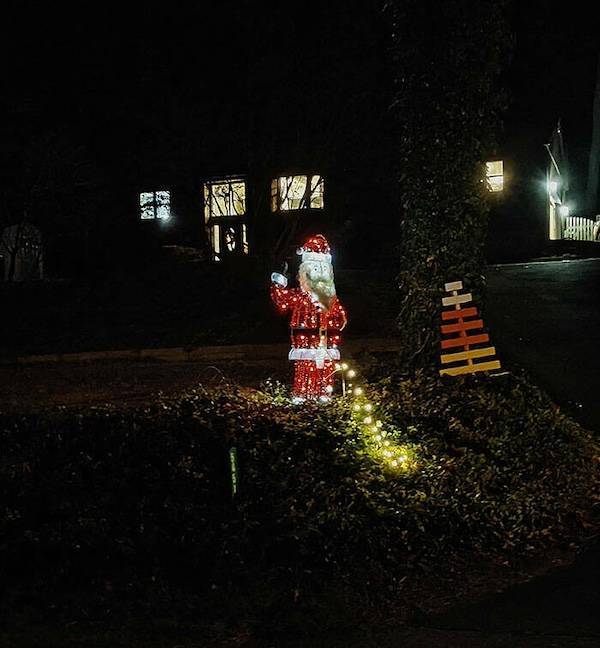 Dirty Dump For Dirty Minds