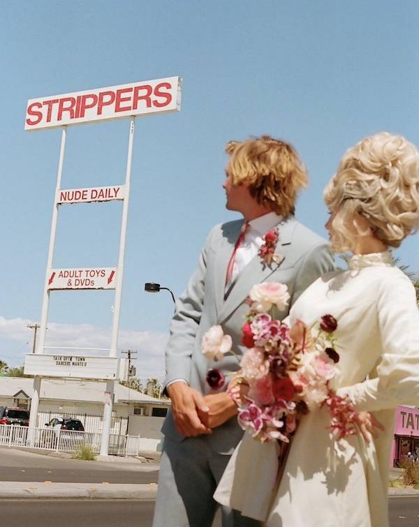 Dirty Dump For Dirty Minds