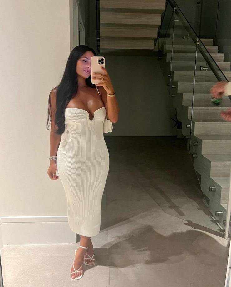 hey nice dress 33 pics 1.html - 33 HD Photos | Premium Gallery 2025