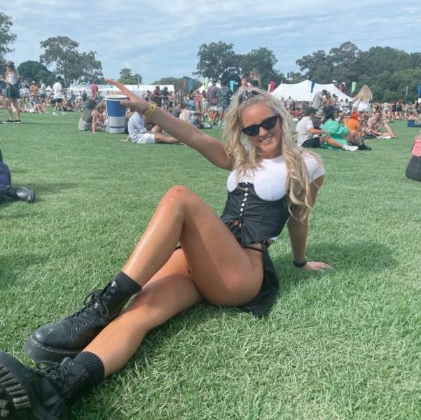 izigirls are waiting for you 47 pics 9.html - 47 HD Photos | Premium Gallery 2025