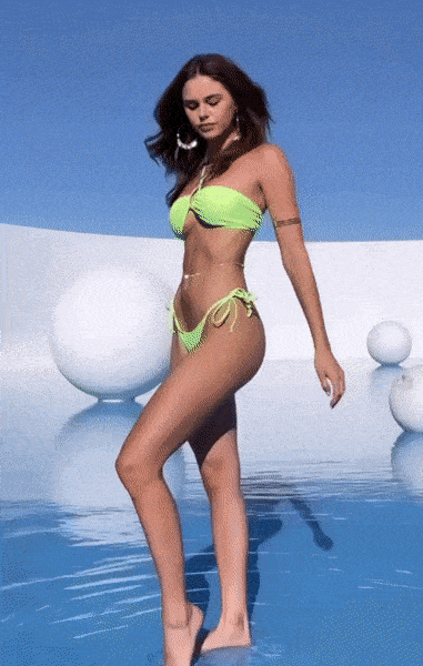 sexy girls are here 20 pic 2.html - 20 HD Photos | Premium Gallery 2025