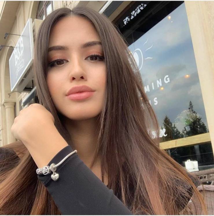 izigirls are waiting for you 38 pics 9.html - 38 HD Photos | Premium Gallery 2025