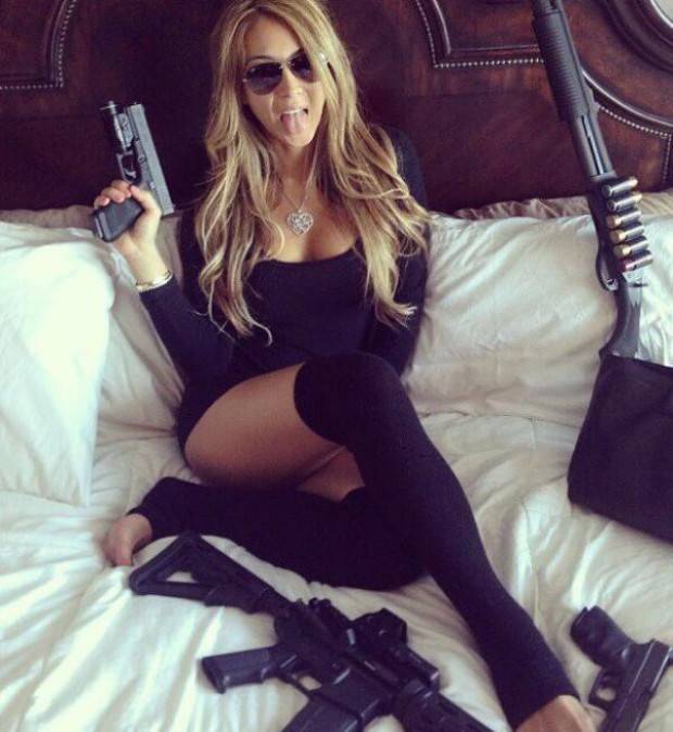 guns and girls a powerful combination 37 pics 15.html - 37 HD Photos | Premium Gallery 2025