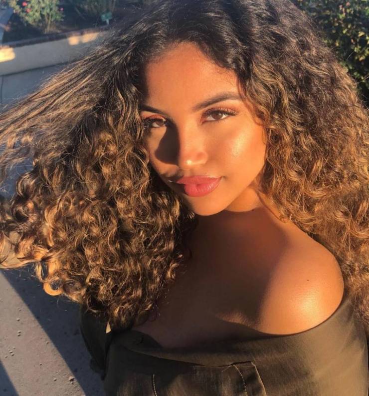 Izigirls Are Waiting For You!