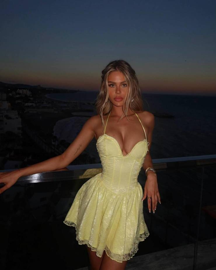 izigirls are waiting for you 40 pics 9.html - 40 HD Photos | Premium Gallery 2025