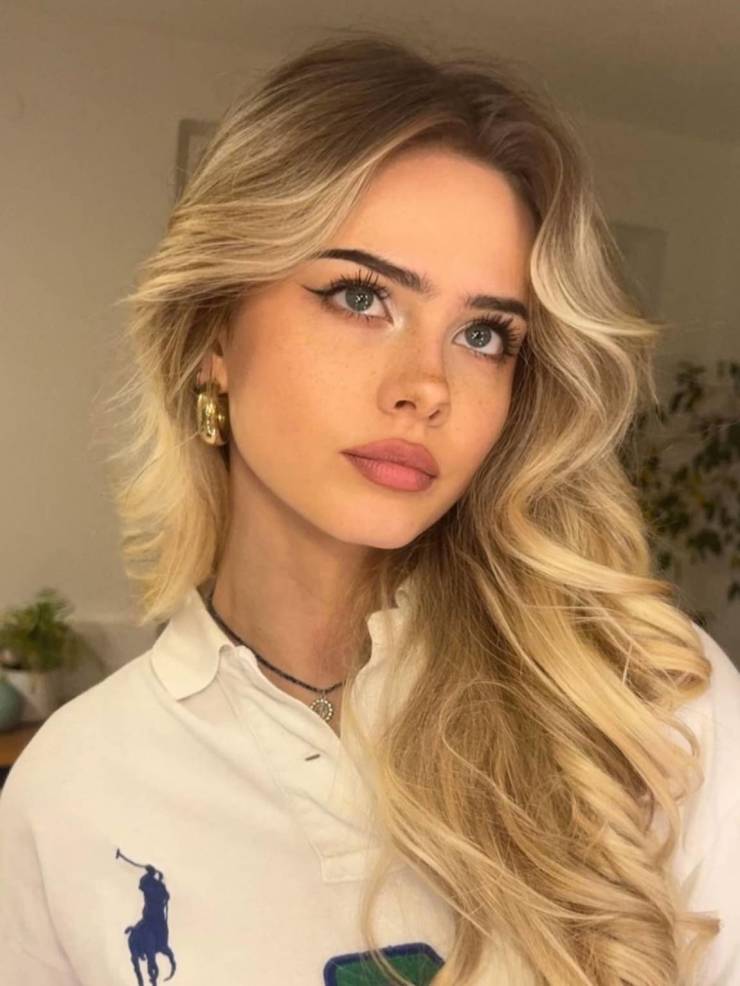 izigirls are waiting for you 40 pics 9.html - 40 HD Photos | Premium Gallery 2025