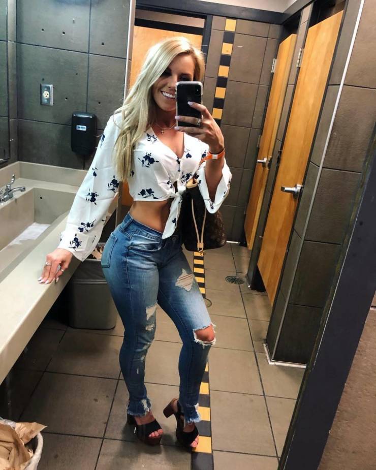 hot girls in tight jeans 44 pics 17.html - 44 HD Photos | Premium Gallery 2025