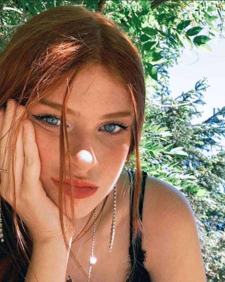 izigirls are waiting for you 39 pics 18.html - 39 HD Photos | Premium Gallery 2025