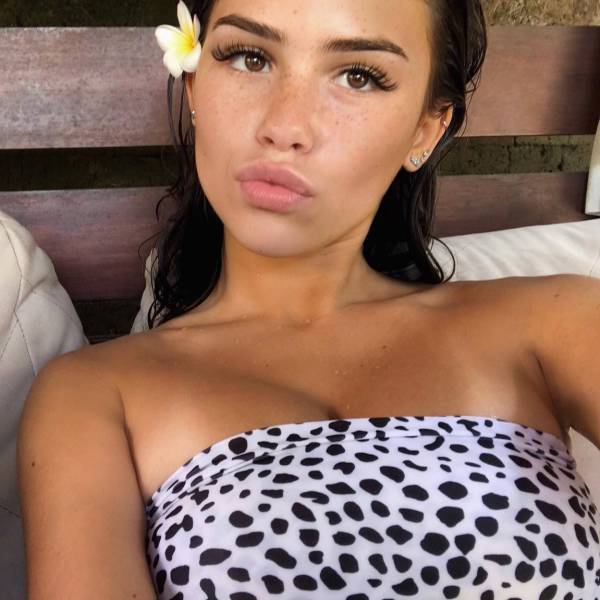 izigirls are waiting for you 35 pics 17.html - 35 HD Photos | Premium Gallery 2025