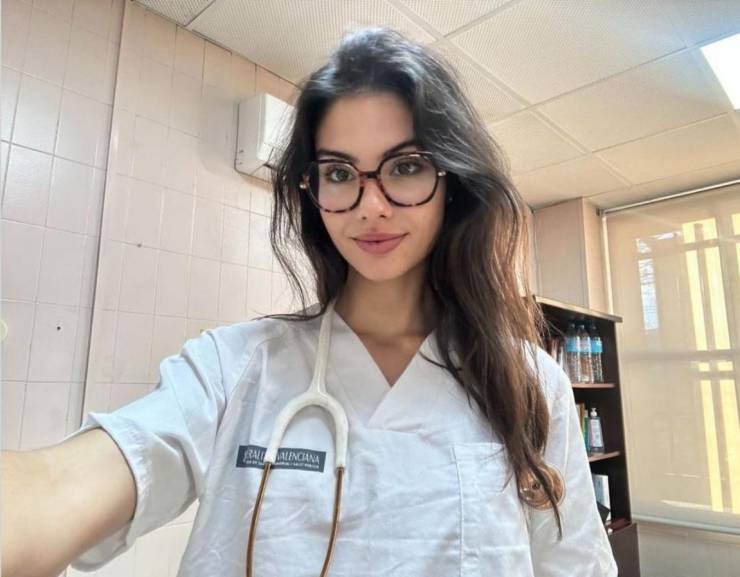 izigirls are waiting for you 35 pics 17.html - 35 HD Photos | Premium Gallery 2025