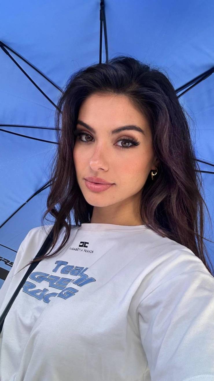 izigirls are waiting for you 35 pics 17.html - 35 HD Photos | Premium Gallery 2025