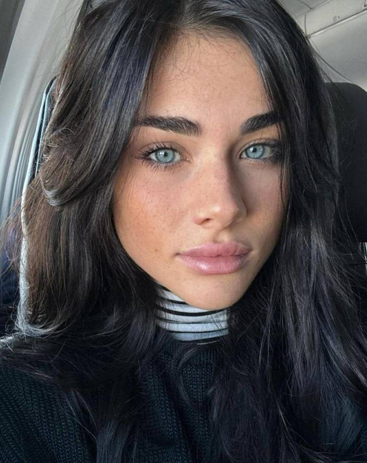 izigirls are waiting for you 35 pics 17.html - 35 HD Photos | Premium Gallery 2025