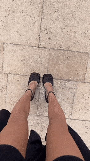ohthose legs 16 gifs 4.html - 1 HD GIF | Premium Gallery 2025