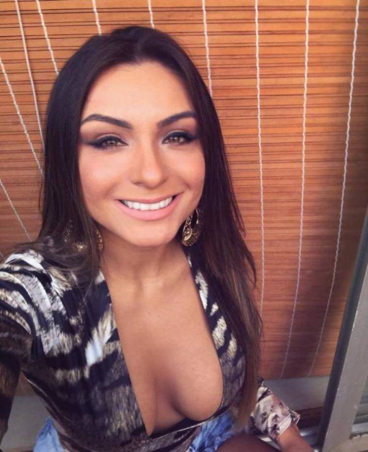 beautiful smiles 45 pics 5.html - 45 HD Photos | Premium Gallery 2025