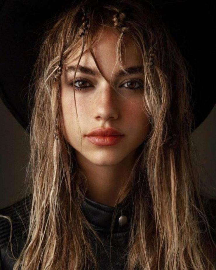 Izigirls Are Waiting For You!