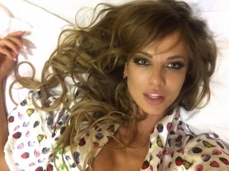 izigirls are waiting for you 40 pics 8.html - 40 HD Photos | Premium Gallery 2025