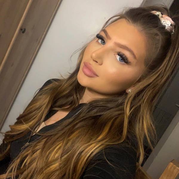 izigirls are waiting for you 40 pics 8.html - 40 HD Photos | Premium Gallery 2025