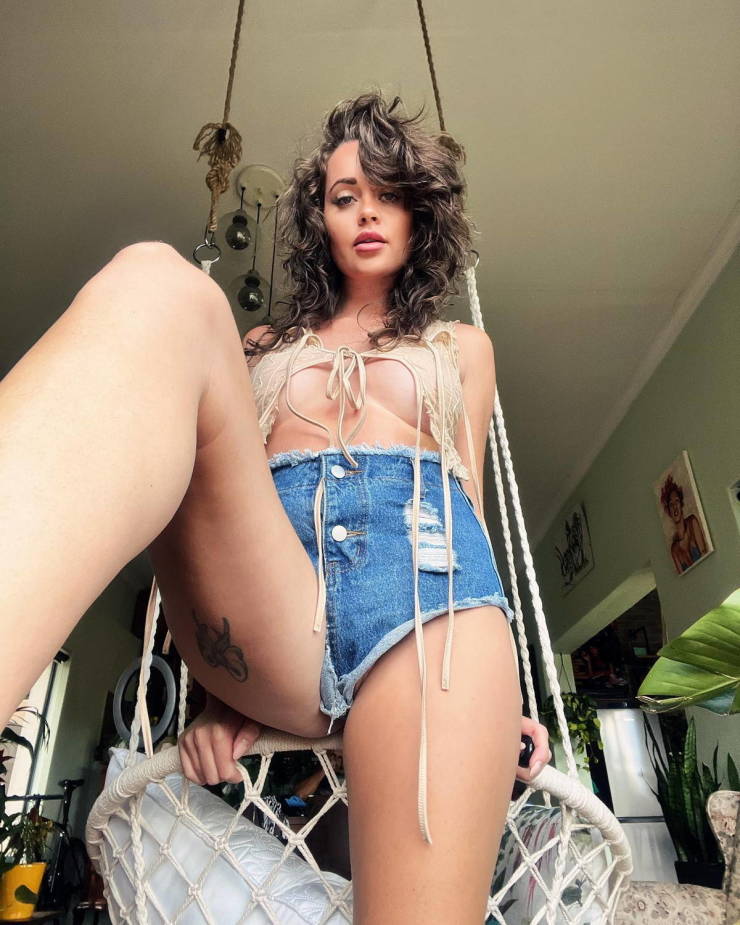 hot girls in tight jeans 38 pics 7.html - 38 HD Photos | Premium Gallery 2025