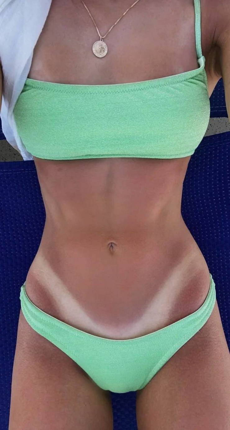 read between the tan lines 35 pics 1.html - 35 HD Photos | Premium Gallery 2025