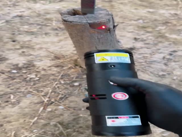 100-Watt Laser Igniter Cutting Blade Used for Precision Cutting