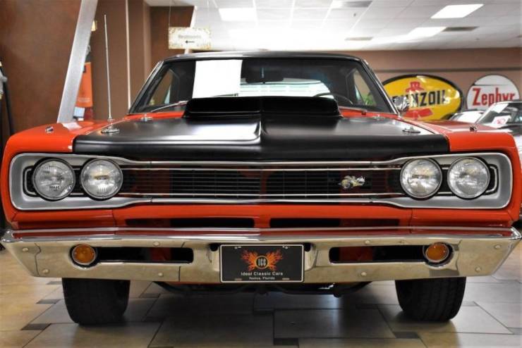 Built to Roar: Legendary Muscle Cars