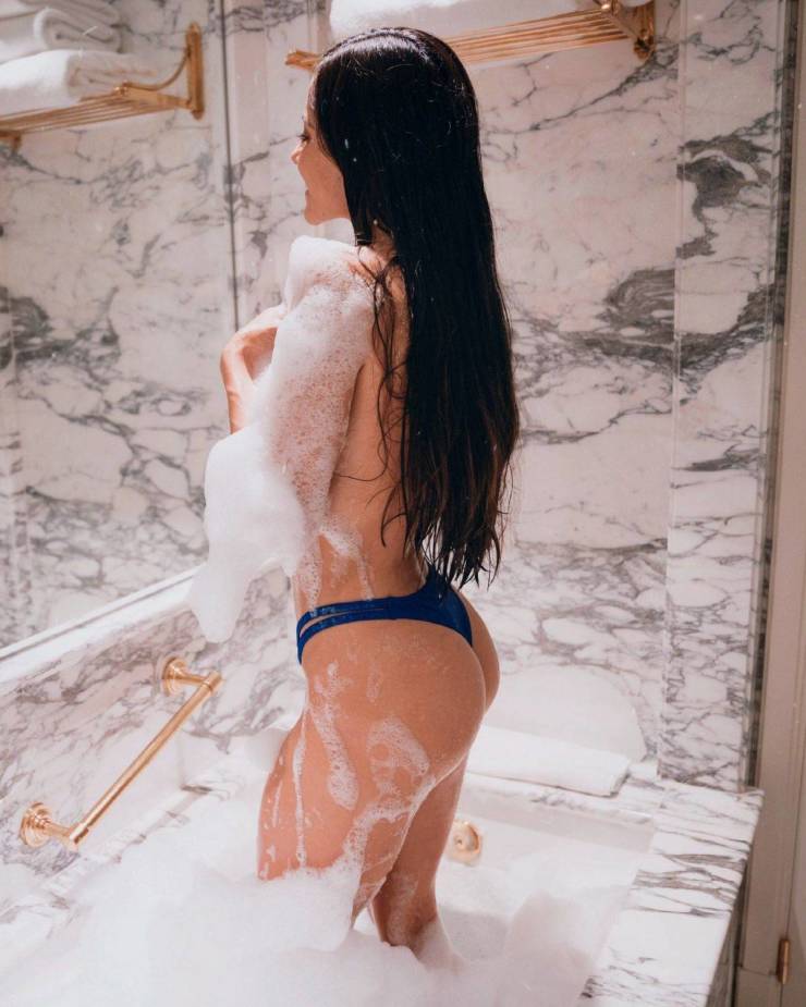 A Booty-full Collection Of Girls