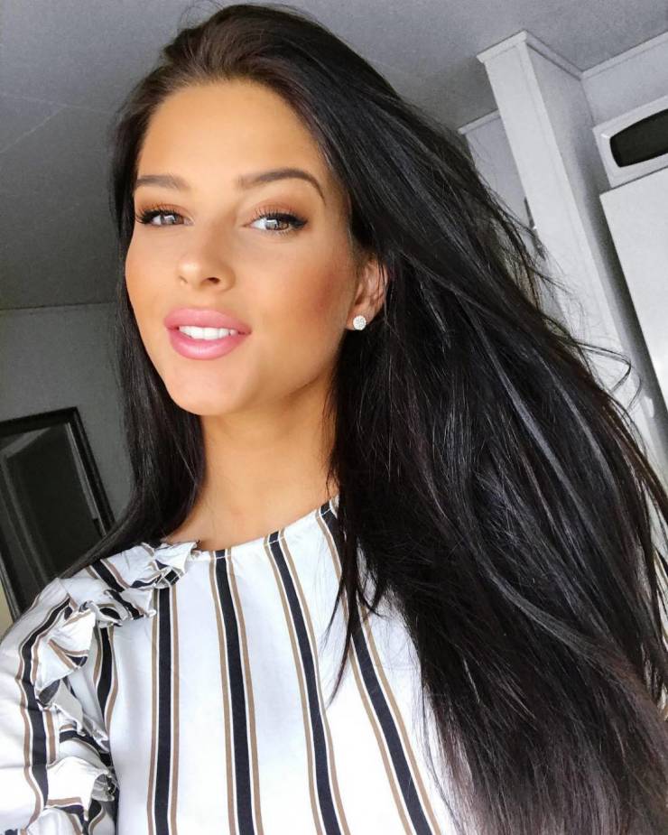 beautiful smiles 37 pics 15.html - 37 HD Photos | Premium Gallery 2026