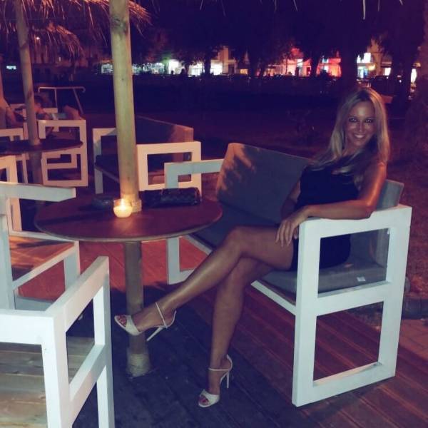 black dress that says it all 38 pics 5.html - 38 HD Photos | Premium Gallery 2026