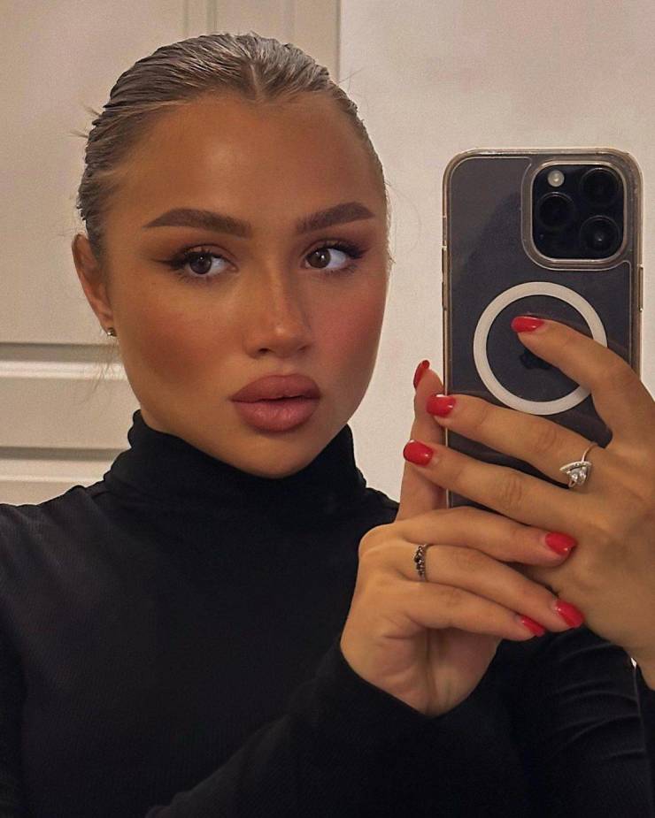 izigirls are waiting for you 31 pics 15.html - 31 HD Photos | Premium Gallery 2026