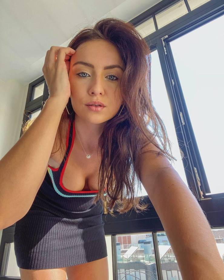 izigirls are waiting for you 31 pics 15.html - 31 HD Photos | Premium Gallery 2026