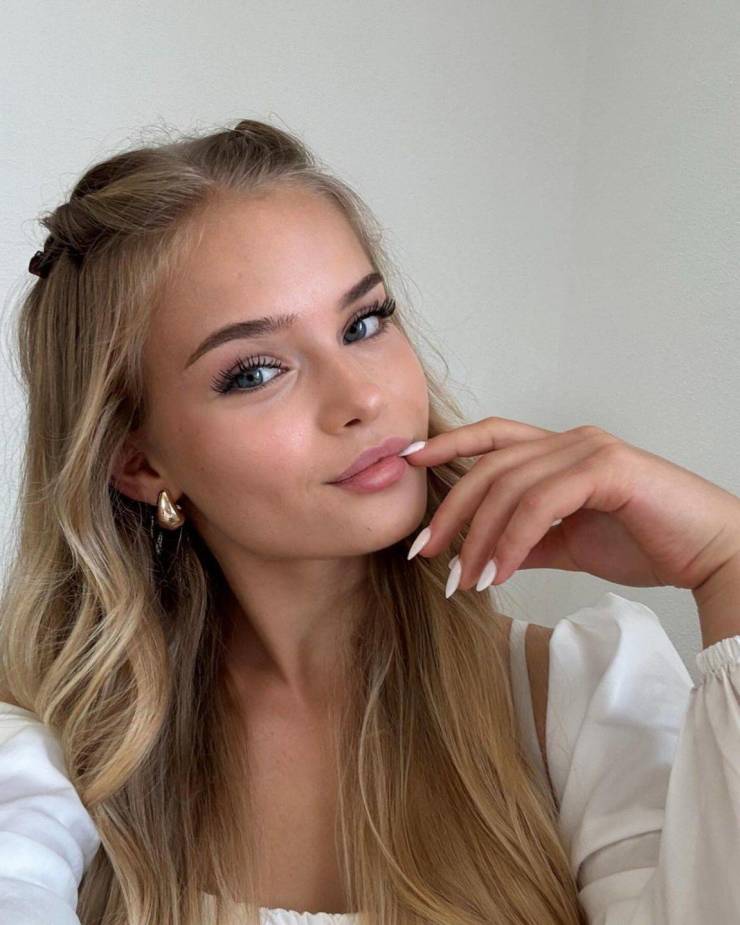 izigirls are waiting for you 31 pics 15.html - 31 HD Photos | Premium Gallery 2026