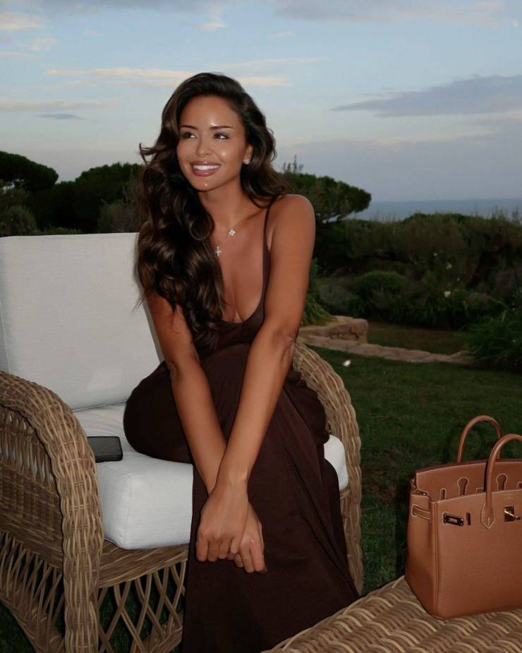 izigirls are waiting for you 31 pics 15.html - 31 HD Photos | Premium Gallery 2026